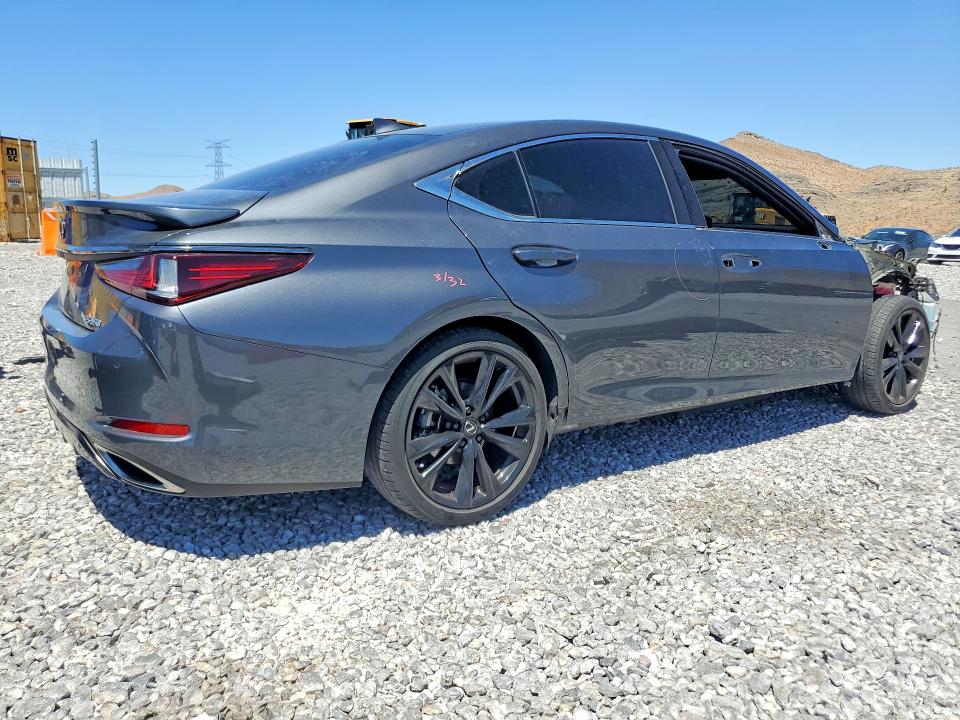 2022 Lexus ES VIN 58AGZ1B11NU115842 COPART salvage auction — FRONT END, Salvage Title, sold $16,000 on 2026-08-24 (photo 3)