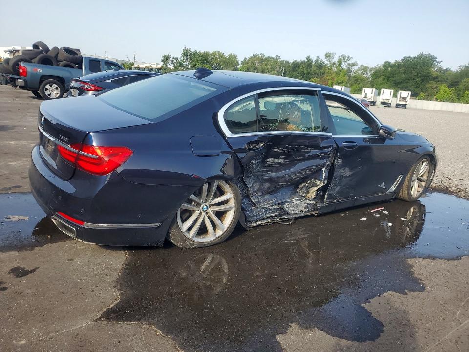 2017 BMW VIN WBA7F2C55HG422684 COPART salvage auction — SIDE, Salvage Title, sold $4,550 on 2026-07-20 (photo 3)