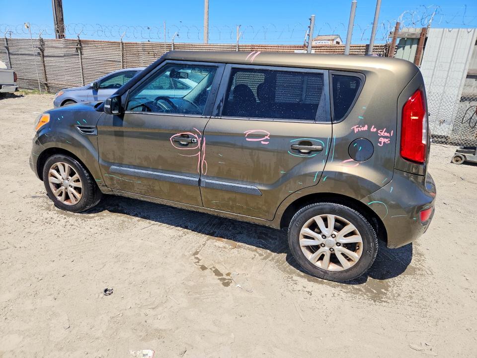 2012 Kia Soul VIN KNDJT2A6XC7371821 COPART salvage auction — VANDALISM, Ca - Salvage Certificate, sold $450 on 2026-07-16 (photo 2)