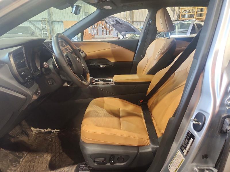 2024 Lexus Rx 350 VIN 2T2BAMCA9RC083962 COPART salvage auction — SIDE, Qc - Aucune Mention, sold $11,200 on 2026-08-04 (photo 7)