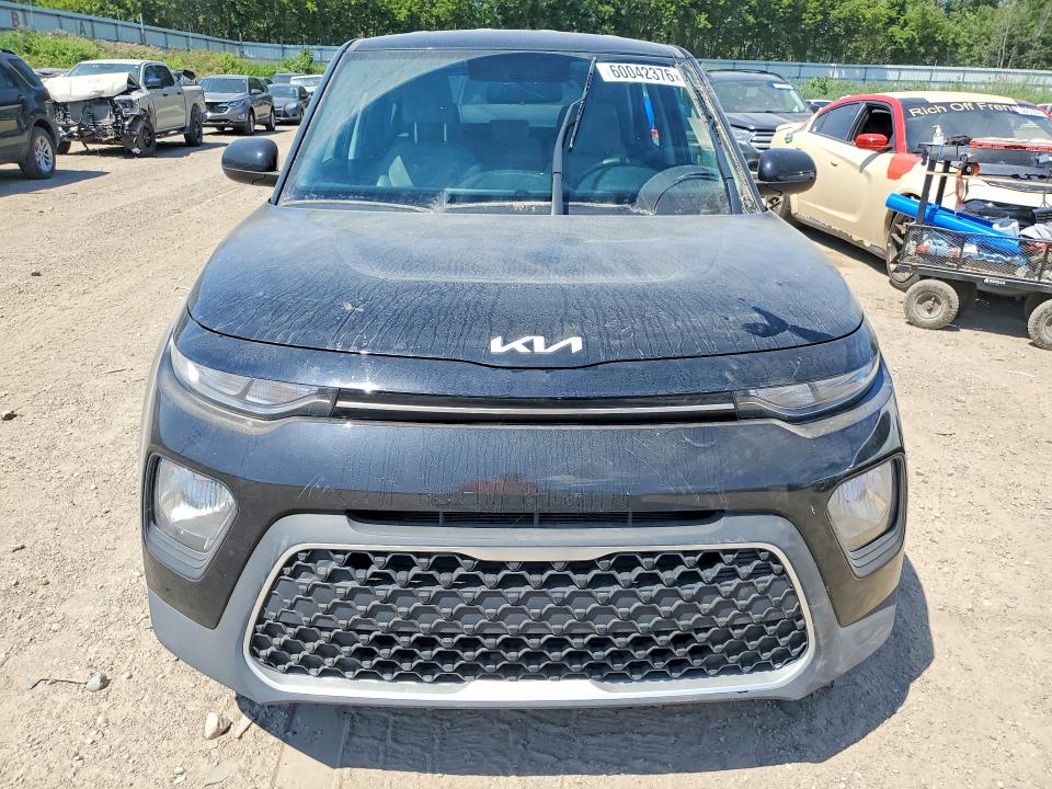 2022 Kia Soul VIN KNDJ23AU1N7153003 COPART salvage auction — SIDE, Mi - Certificate Of Title (P), sold $3,100 on 2026-07-22 (photo 5)