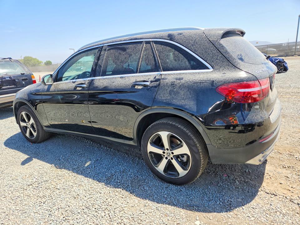 2019 Mercedes-benz Glc VIN WDC0G5EB4KF563338 COPART salvage auction — MINOR DENT/SCRATCHES, Ca - Dis/Dlr/Exp Only Clean Title (P), sold $9,700 on 2026-08-03 (photo 2)