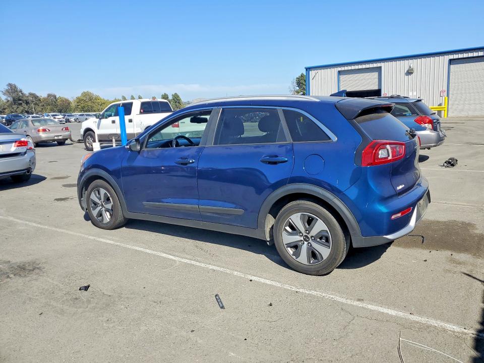 2018 Kia Niro VIN KNDCC3LC8J5161762 COPART salvage auction — MECHANICAL, Ca - Dis/Dlr/Exp App For Dup Clean, sold $1,500 on 2026-07-24 (photo 2)