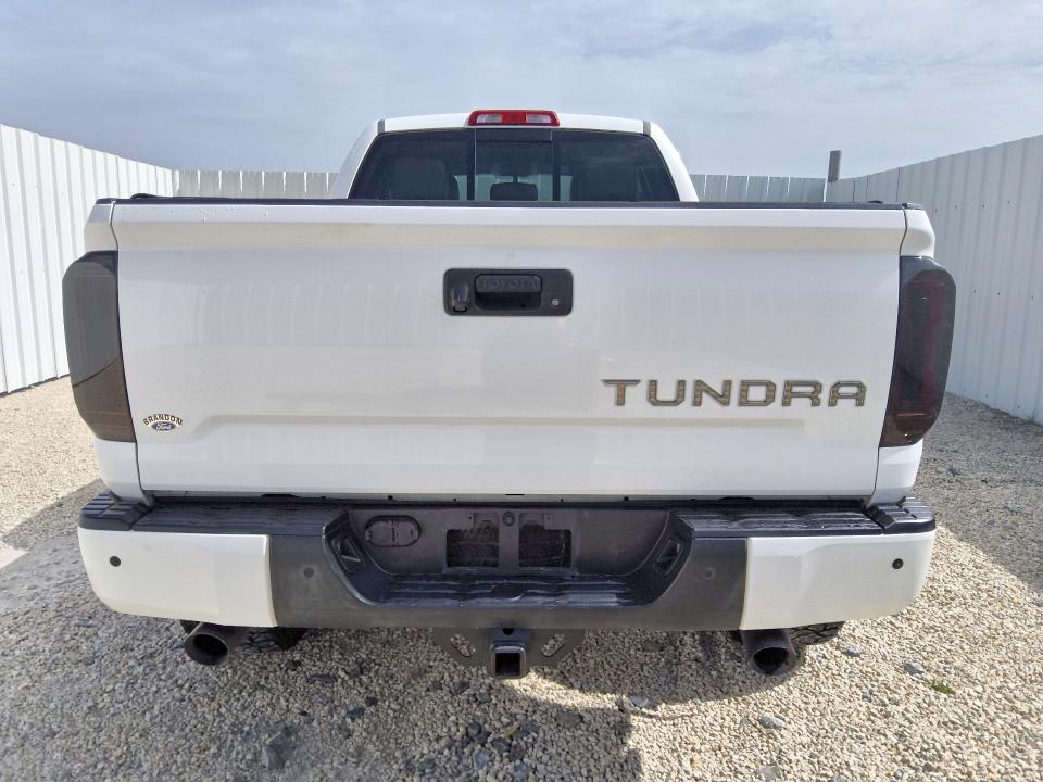 2016 Toyota Tundra VIN 5TFSW5F19GX200946 COPART salvage auction — MINOR DENT/SCRATCHES, FL - CERTIFICATE OF TITLE (P), sold $6,700 on 2026-07-21 (photo 6)