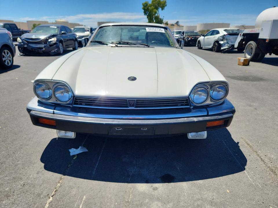 1989 Jaguar Xj series VIN SAJNY5847KC158289 COPART salvage auction — MINOR DENT/SCRATCHES, Ca - Dis/Dlr/Exp Only Clean Title, sold $2,600 on 2026-07-20 (photo 5)