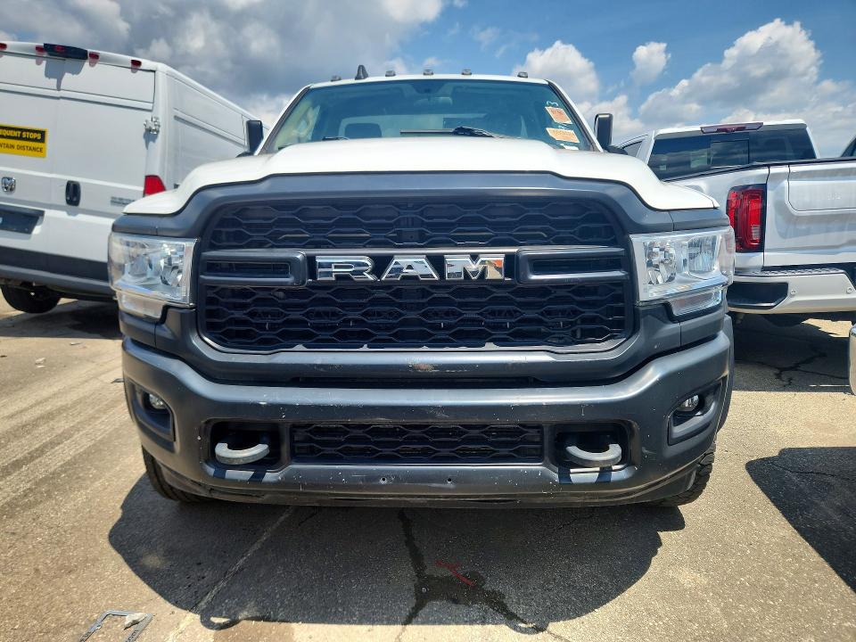 2020 Ram 5500 VIN 3C7WRMCL3LG127356 COPART salvage auction — MINOR DENT/SCRATCHES, Salvage Title, sold $13,300 on 2026-07-29 (photo 5)
