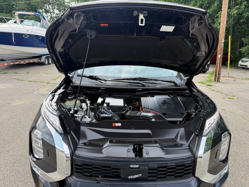 2023 Mitsubishi Outlander VIN JA4T5VA98PZ032493 COPART salvage auction — MINOR DENT/SCRATCHES, ME - CERTIFICATE OF TITLE (P), sold $5,500 on 2026-07-24 (photo 7)