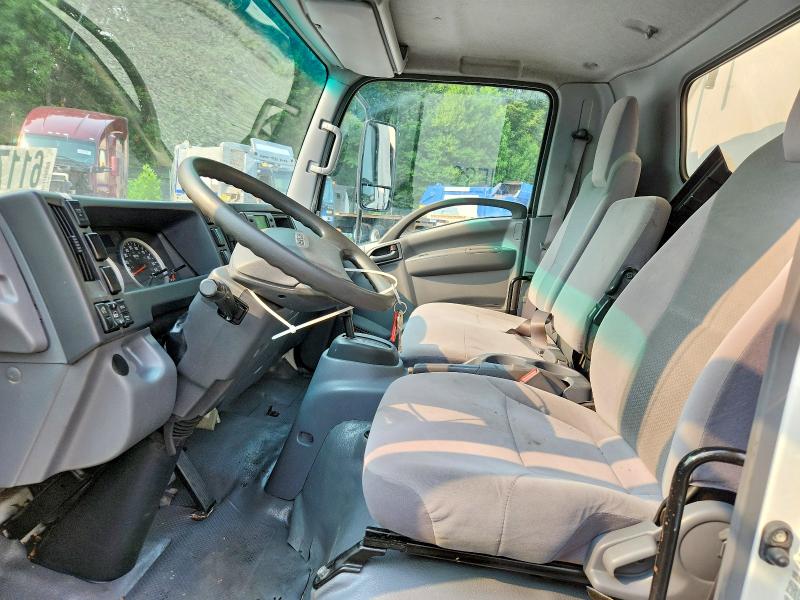 2018 Isuzu Nrr VIN JALE5W164J7302444 COPART salvage auction — BURN, Md - Certificate Of Title (P), sold $3,650 on 2026-07-30 (photo 7)