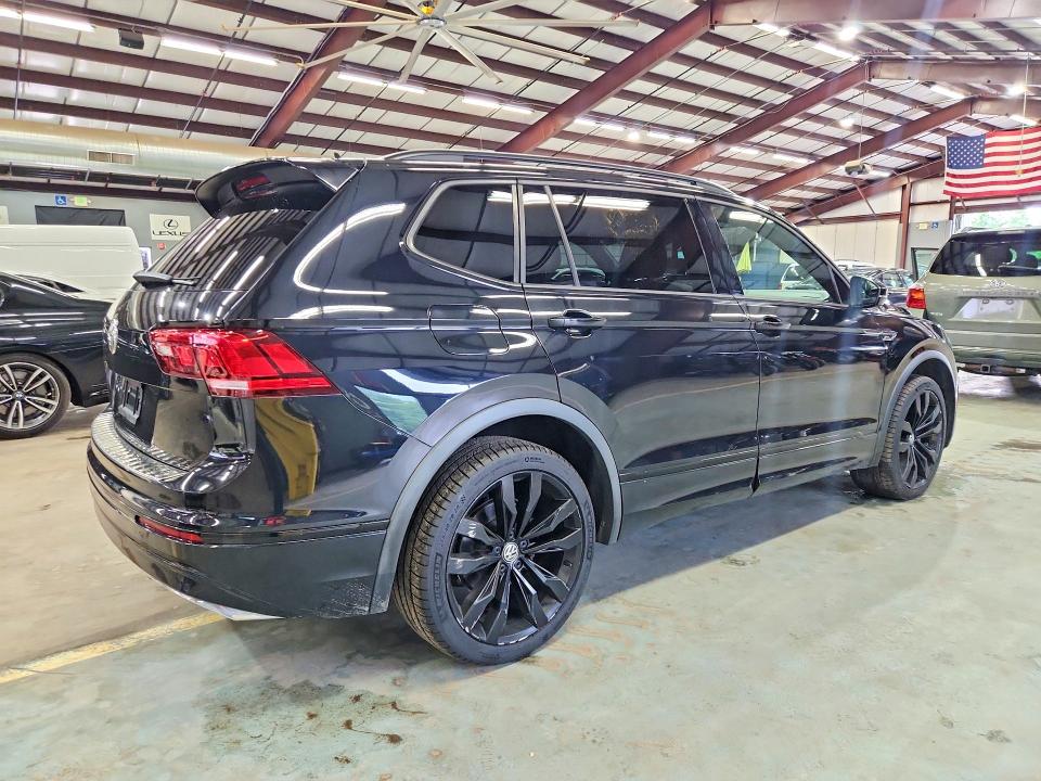 2021 Volkswagen Tiguan VIN 3VV3B7AX7MM086231 COPART salvage auction — MINOR DENT/SCRATCHES, RI - CERTIFICATE OF TITLE (P), sold $6,100 on 2026-08-13 (photo 3)