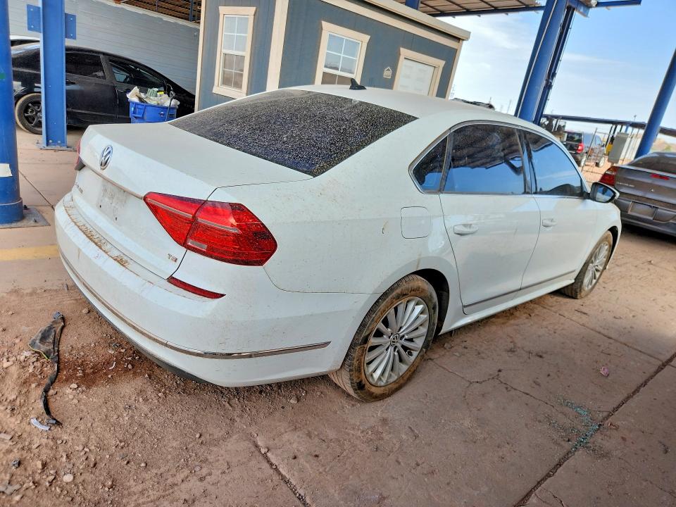 2016 Volkswagen Passat VIN 1VWBS7A36GC064876 COPART salvage auction — MINOR DENT/SCRATCHES, Salvage Title, sold $2,250 on 2026-07-23 (photo 3)