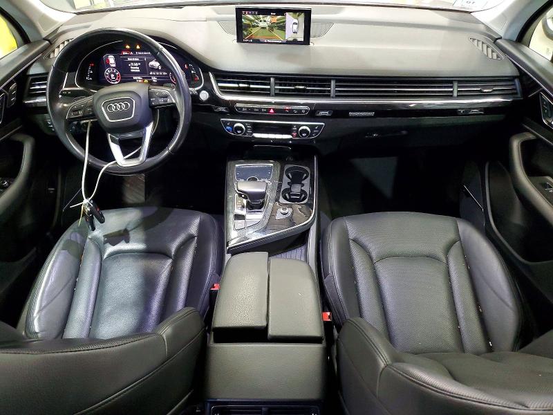 2017 Audi Q7 VIN WA1VABF75HD029785 COPART salvage auction — MINOR DENT/SCRATCHES, MA - CERTIFICATE OF TITLE (P), sold $5,800 on 2026-07-10 (photo 8)