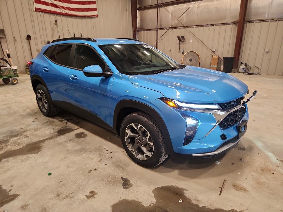 2026 Chevrolet Trax VIN KL77LHEP1TC160379 COPART salvage auction — FRONT END, WI - CERTIFICATE OF TITLE, sold $13,900 on 2026-07-27 (photo 4)