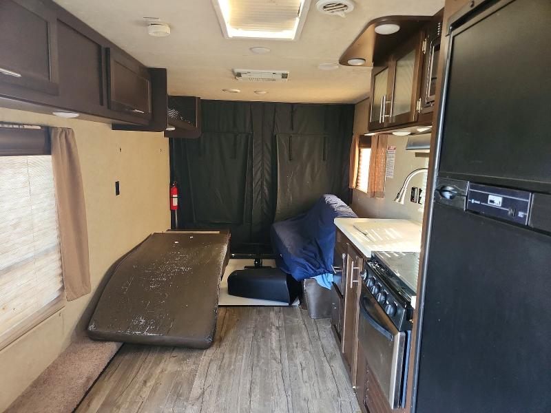2018 Cherokee by forest r VIN 4X4TCKB25JK045000 COPART salvage auction — WATER/FLOOD, TX - SALVAGE TITLE-FLOOD DAMAGE, sold $2,800 on 2026-09-24 (photo 8)