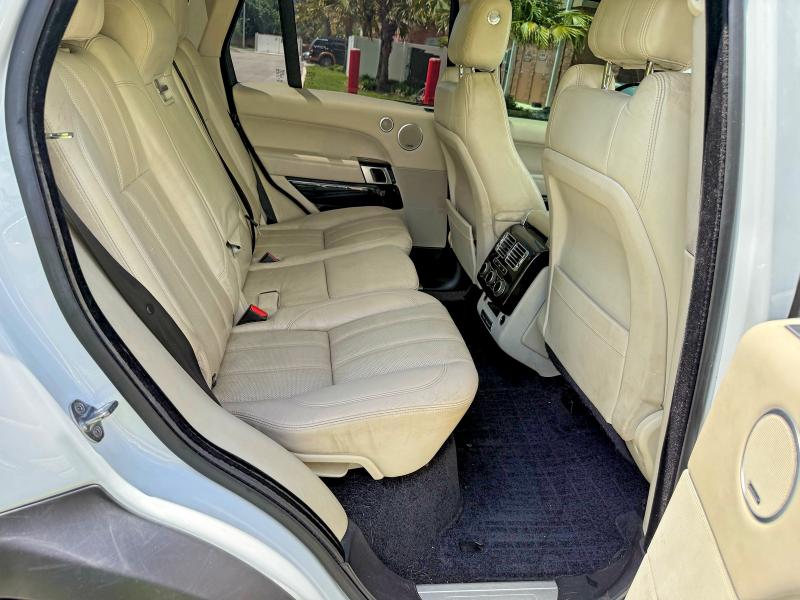 2015 Land rover RANGE ROVER VIN SALGS2TFXFA200867 COPART salvage auction — NORMAL WEAR, Fl - Certificate Of Title (P), sold $4,450 on 2026-09-08 (photo 6)
