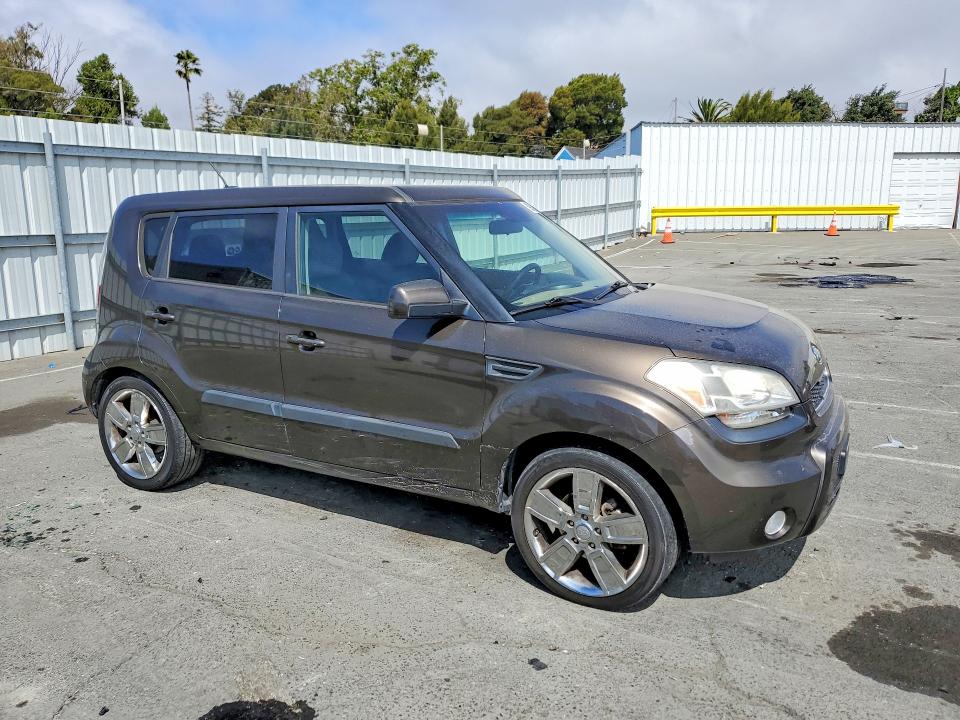 2011 Kia Soul VIN KNDJT2A24B7253226 COPART salvage auction — SIDE, Ca - Salvage Certificate, sold $800 on 2026-07-17 (photo 4)