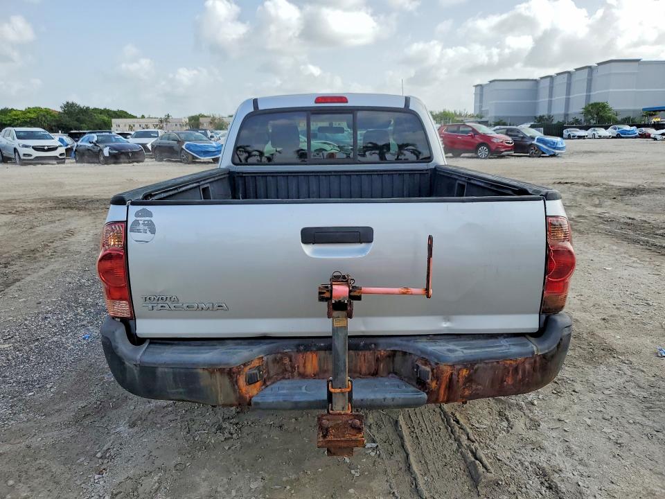 2008 Toyota Tacoma VIN 5TETX22N78Z549428 COPART salvage auction — MINOR DENT/SCRATCHES, FL - CERTIFICATE OF TITLE, sold $4,300 on 2026-07-31 (photo 6)