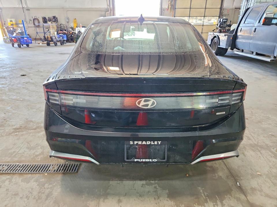 2024 Hyundai Sonata VIN KMHL64JA7RA420268 COPART salvage auction — FRONT END, CO - PUBLIC - SALVAGE TITLE, sold $7,200 on 2026-08-02 (photo 6)