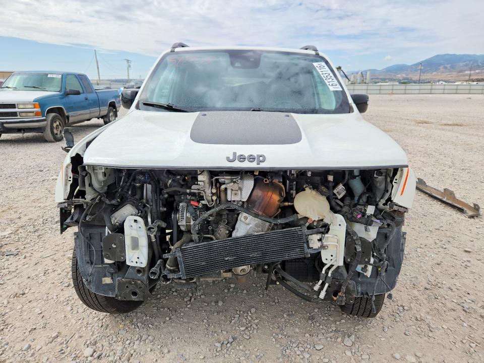 2022 Jeep Renegade VIN ZACNJDC1XNPN68026 COPART salvage auction — FRONT END, Ut - Salvage Certificate, sold $2,550 on 2026-08-11 (photo 5)