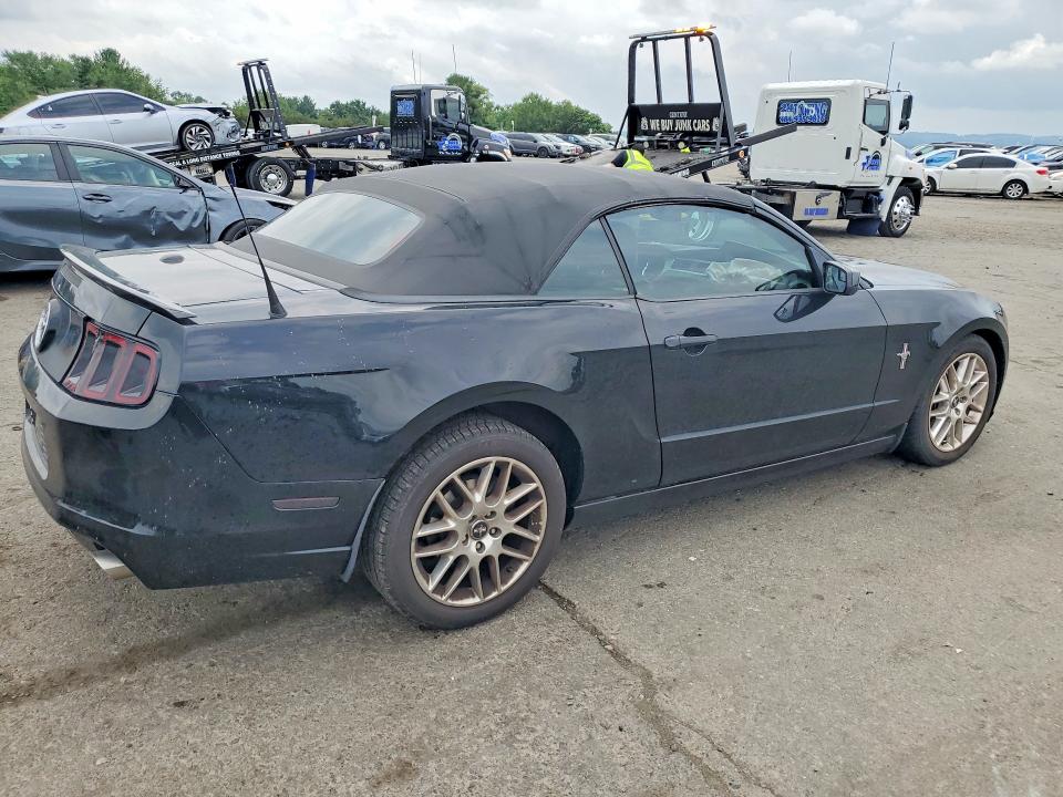 2013 Ford Mustang VIN 1ZVBP8EM3D5225713 COPART salvage auction — FRONT END, Pa - Certificate Of Salvage, sold $1,200 on 2026-07-31 (photo 3)