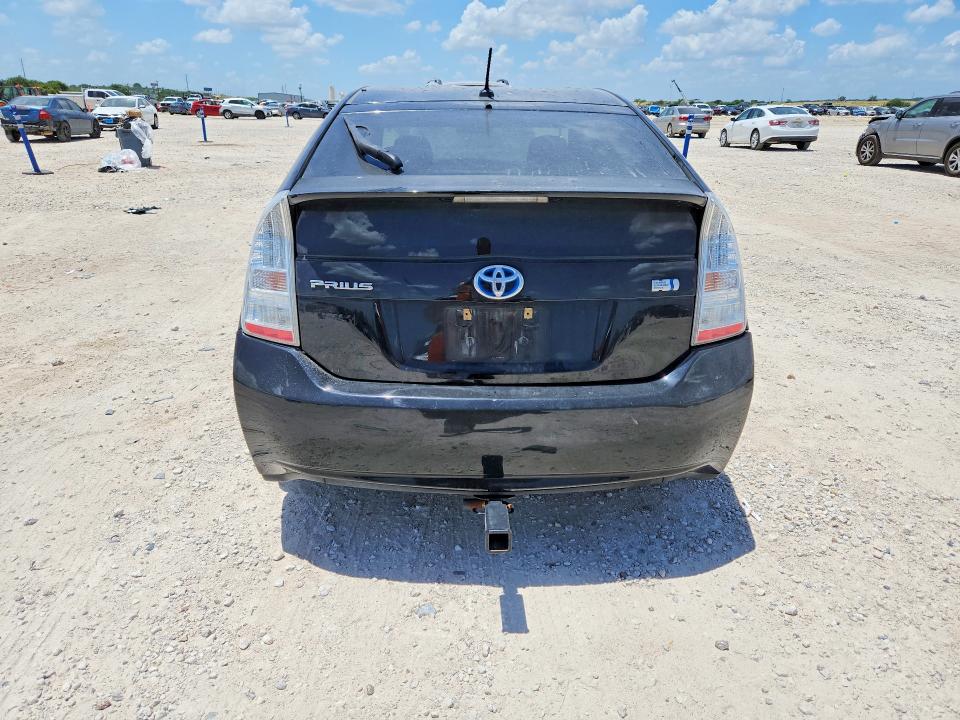 2011 Toyota Prius VIN JTDKN3DU2B1477728 COPART salvage auction — VANDALISM, TX - SALVAGE VEHICLE TITLE, sold $1,150 on 2026-07-23 (photo 6)