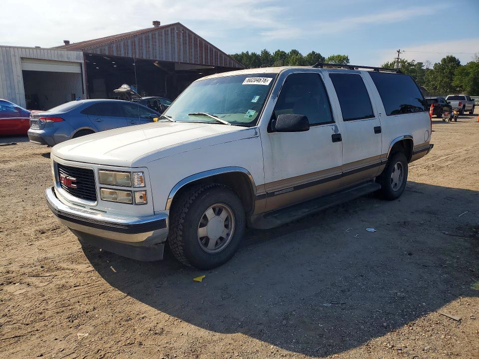 1999 Gmc Suburban VIN 1GKEC16R5XJ751208 COPART salvage auction — MECHANICAL, LA - CERTIFICATE OF TITLE (P), sold $775 on 2026-07-10 (photo 1)