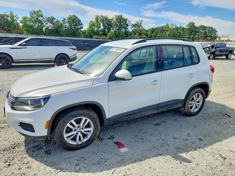 2016 Volkswagen Tiguan VIN WVGAV7AX0GW541420 COPART salvage auction — MECHANICAL, SC - CERTIFICATE OF TITLE, sold $1,400 on 2026-07-27 (photo 1)