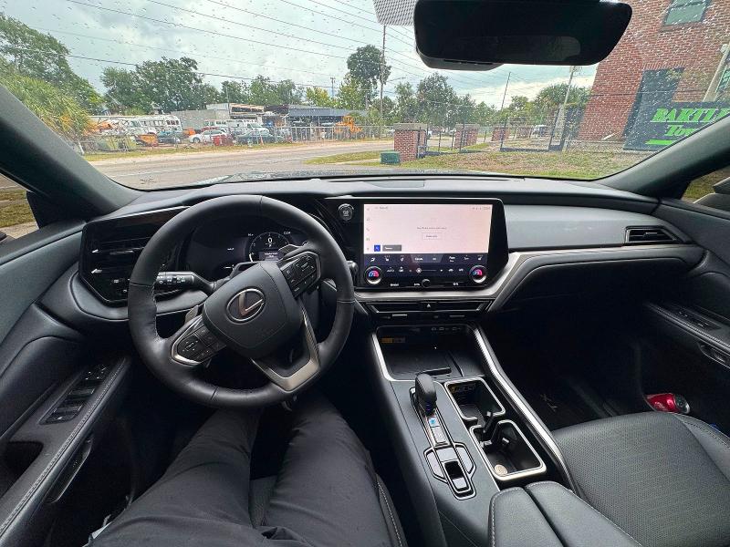2026 Lexus Tx VIN 5TDAAAA68TS021030 COPART salvage auction — NORMAL WEAR, Fl - Certificate Of Title (P), sold $34,000 on 2026-07-16 (photo 9)