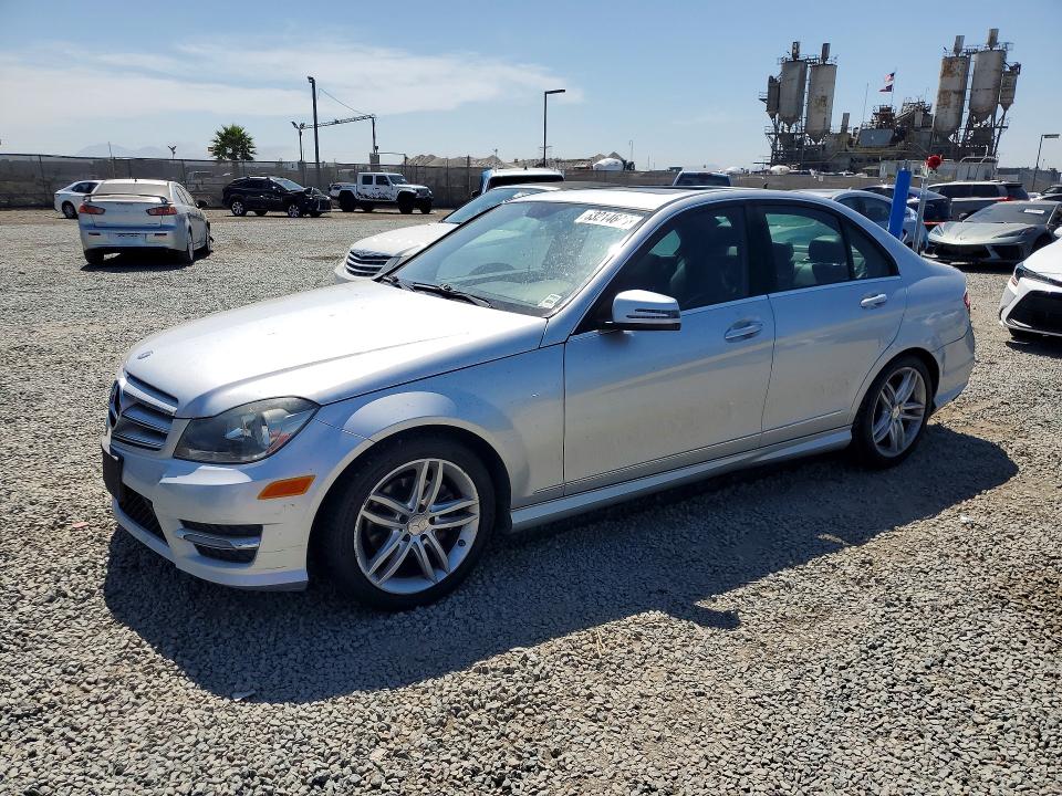 2013 Mercedes-benz C-klasse VIN WDDGF4HB4DG101037 COPART salvage auction — MECHANICAL, Ca - Dis/Dlr/Exp Only Clean Title, sold $525 on 2026-08-04 (photo 1)