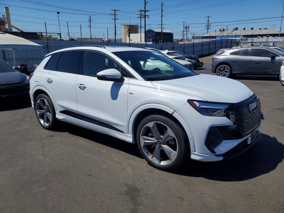2024 Audi Q4 e-tron VIN WA1LUBFZ1RP084606 COPART salvage auction — FRONT END, Ca - Salvage Certificate, sold $17,400 on 2026-07-22 (photo 4)