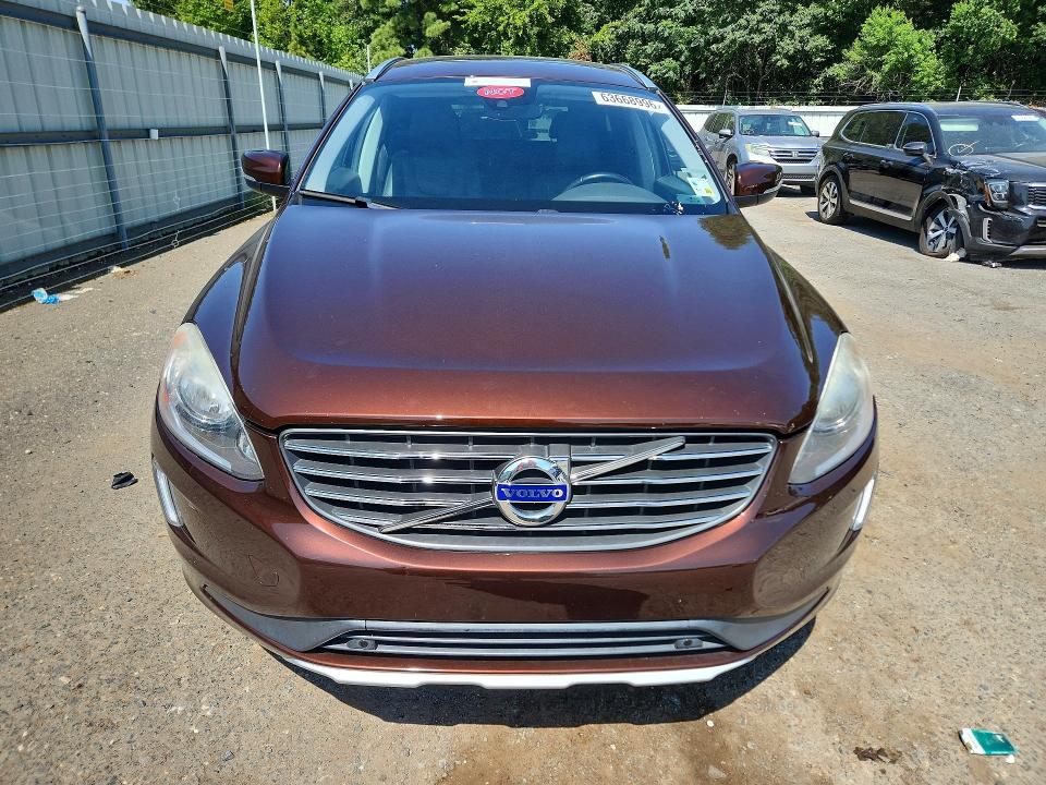 2016 Volvo Xc60 VIN YV440MDK4G2787647 COPART salvage auction — MINOR DENT/SCRATCHES, La - Certificate Of Title, sold $3,000 on 2026-08-06 (photo 5)