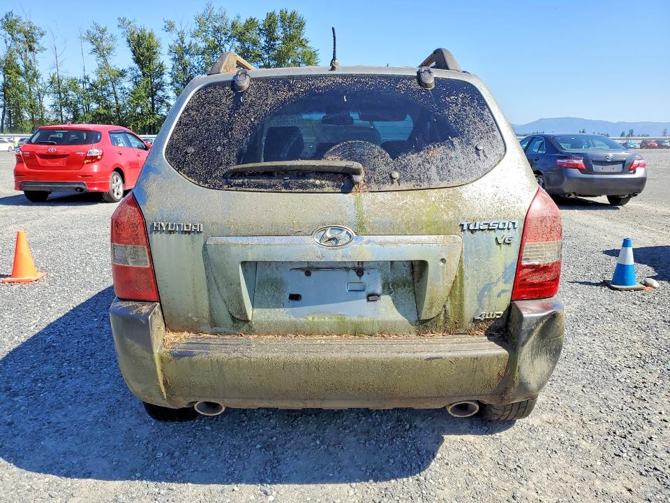 2008 Hyundai Tucson VIN KM8JN72D48U810858 COPART salvage auction — REAR END, WA - VEHICLE CERT OF OWNERSHIP-TITL, sold $300 on 2026-07-27 (photo 6)