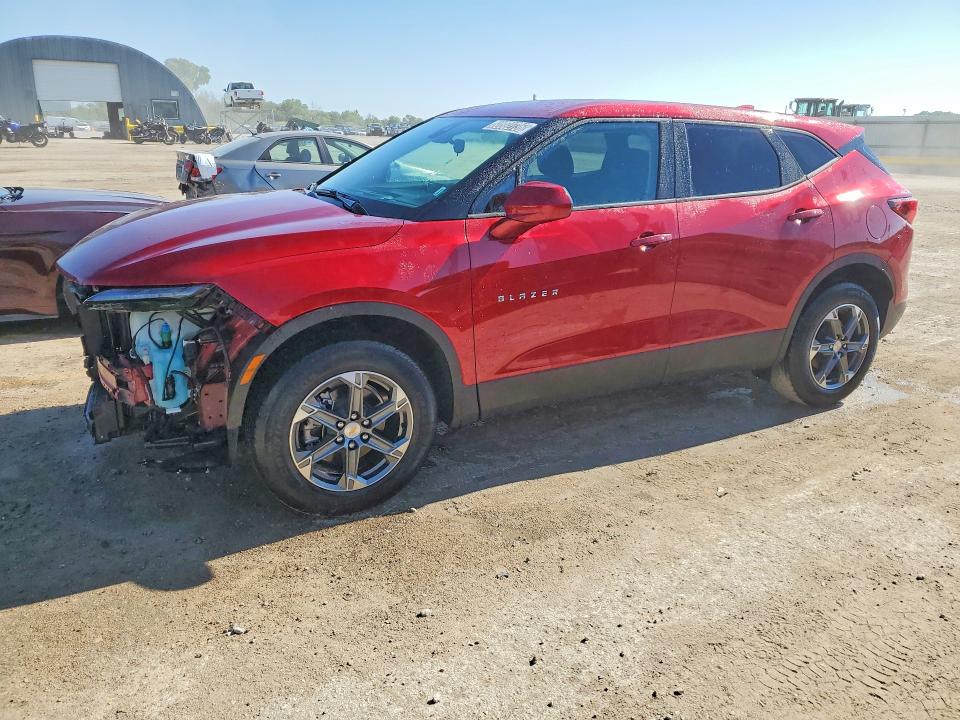 2026 Chevrolet Blazer VIN 3GNKBCR46TS177487 — COPART salvage auction photo