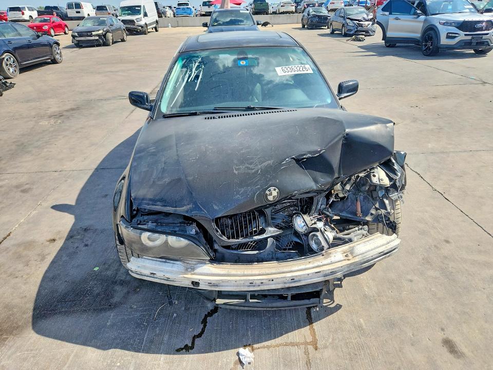 2005 BMW 3 series VIN WBABD53435PL17100 COPART salvage auction — FRONT END, TX - SALVAGE VEHICLE TITLE (P), sold $150 on 2026-08-13 (photo 5)