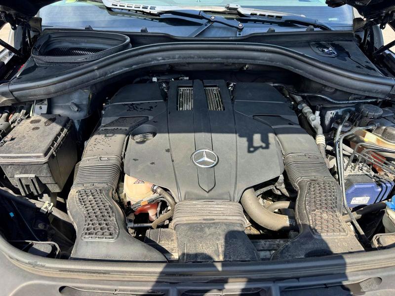2017 Mercedes-benz Gls-klasse VIN 4JGDF6EE3HA938681 COPART salvage auction — MINOR DENT/SCRATCHES, Ma - Certificate Of Title, sold $8,600 on 2026-07-28 (photo 8)