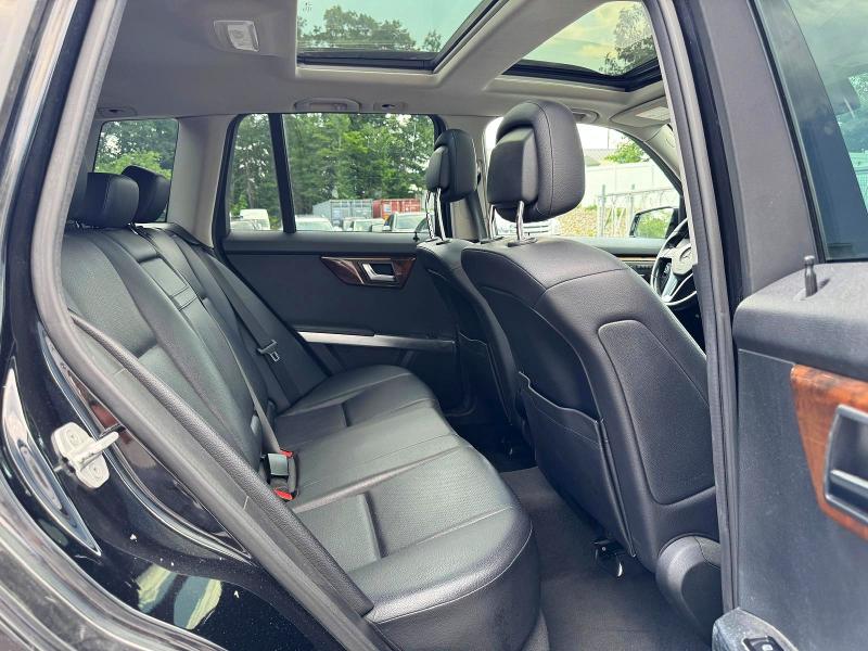 2015 Mercedes-benz Glk-klasse VIN WDCGG8JB7FG366685 COPART salvage auction — MINOR DENT/SCRATCHES, WV - CERTIFICATE OF TITLE, sold $6,500 on 2026-07-14 (photo 8)