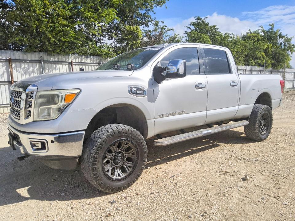 2016 Nissan TITAN VIN 1N6BA1F47GN510507 COPART salvage auction — MINOR DENT/SCRATCHES, Tx - Certificate Of Title, sold $10,700 on 2026-07-28 (photo 1)