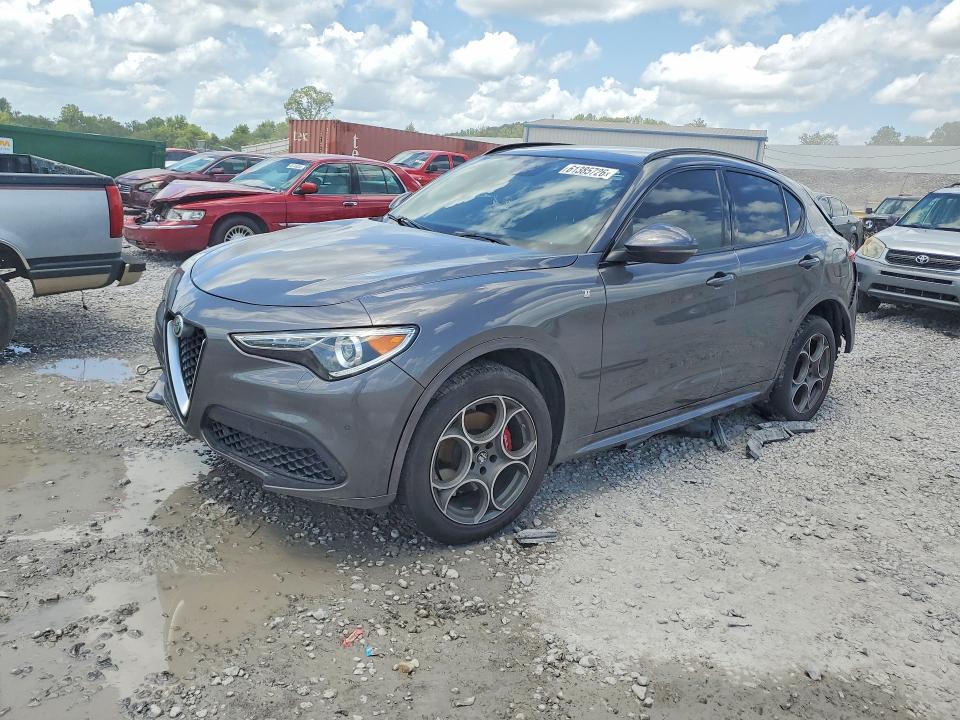 2022 Alfa romeo Stelvio VIN ZASPAKBN8N7D38431 — COPART salvage auction photo