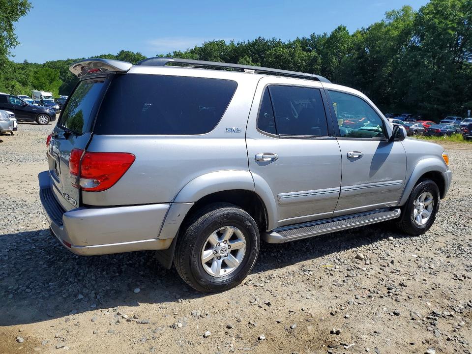 2005 Toyota Sequoia VIN 5TDBT44A45S242921 COPART salvage auction — MINOR DENT/SCRATCHES, MA - CERTIFICATE OF TITLE (P), sold $675 on 2026-07-09 (photo 3)