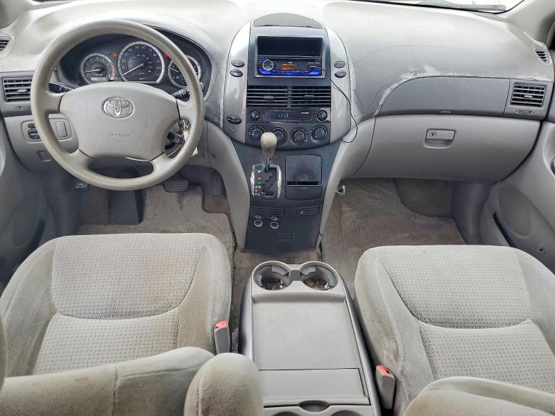 2006 Toyota Sienna VIN 5TDZA23C06S570897 COPART salvage auction — MINOR DENT/SCRATCHES, Al - Certificate Of Title, sold $650 on 2026-07-30 (photo 8)
