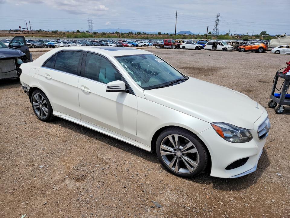 2015 Mercedes-benz E-class VIN WDDHF5KB1FB111687 COPART salvage auction — REAR END, AZ - CERT OF TITLE - SALVAGE, sold $4,200 on 2026-07-31 (photo 4)