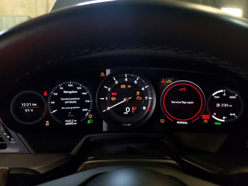 2021 Porsche 911 VIN WP0CA2A92MS239269 COPART salvage auction — MINOR DENT/SCRATCHES, Mn - Certificate Of Title, sold $46,250 on 2026-07-21 (photo 9)