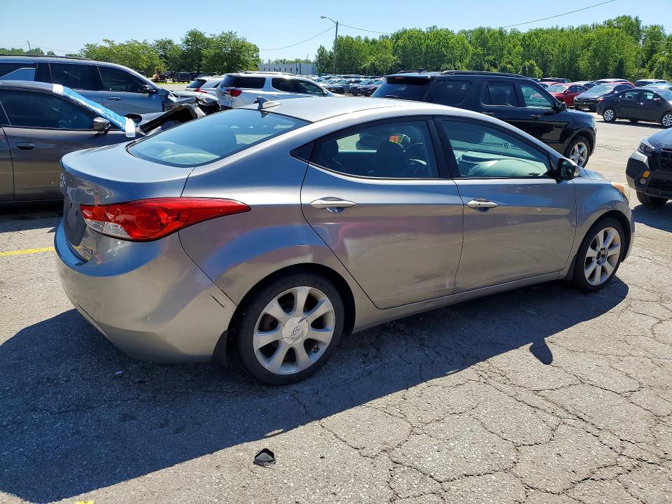2013 Hyundai Elantra VIN KMHDH4AE9DU564624 COPART salvage auction — MINOR DENT/SCRATCHES, KY - CERT OF TITLE-SALVAGE (P), sold $125 on 2026-07-30 (photo 3)