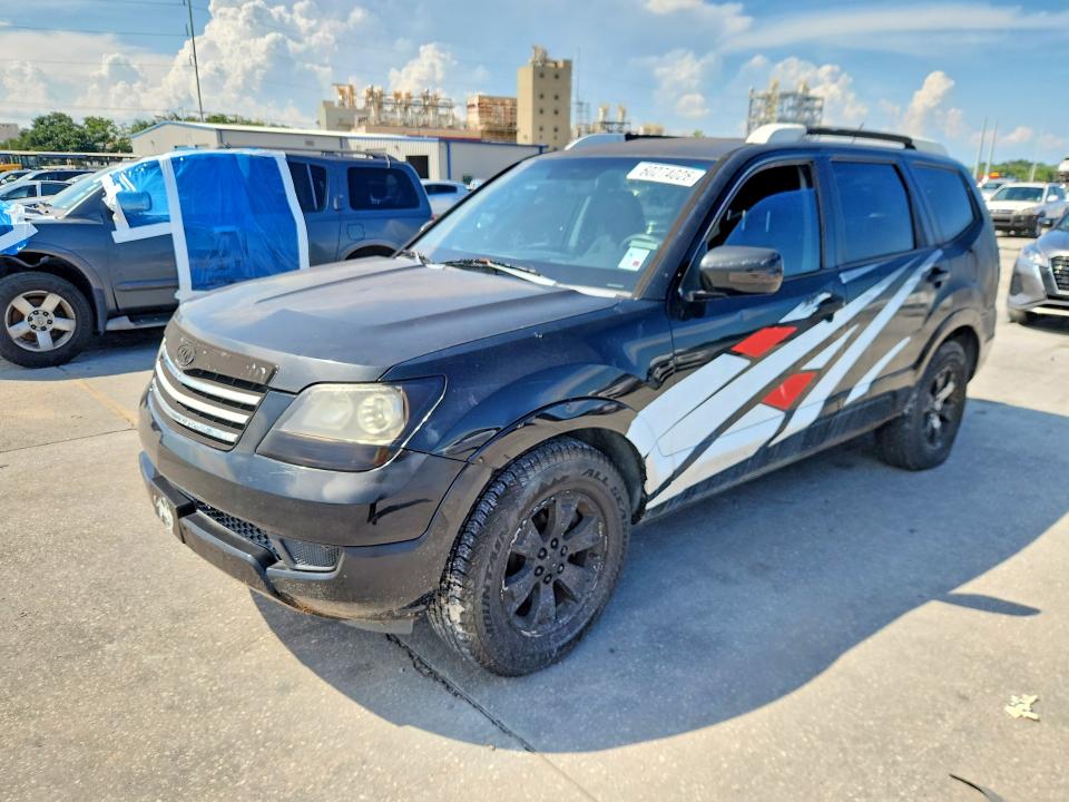 2009 Kia Borrego VIN KNDJJ741X95033097 COPART salvage auction — NORMAL WEAR, LA - CERT OF TITLE-RECONSTRUCTED, sold $250 on 2026-07-29 (photo 1)