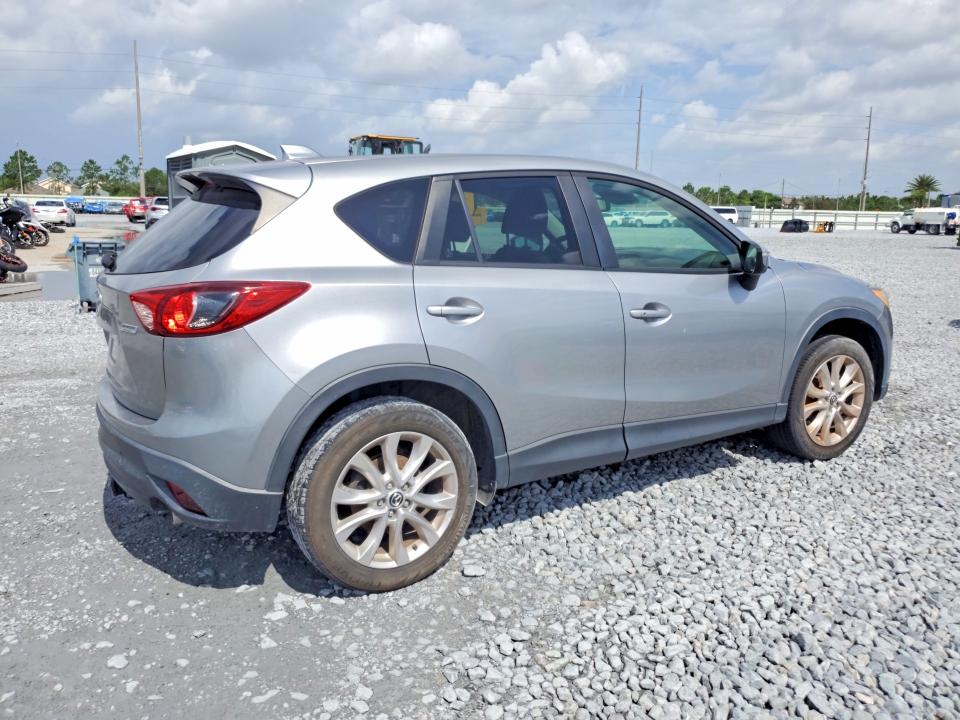 2015 Mazda Cx-5 VIN JM3KE4DY4F0550934 COPART salvage auction — MINOR DENT/SCRATCHES, Fl - Certificate Of Title (P), sold $2,750 on 2026-07-27 (photo 3)