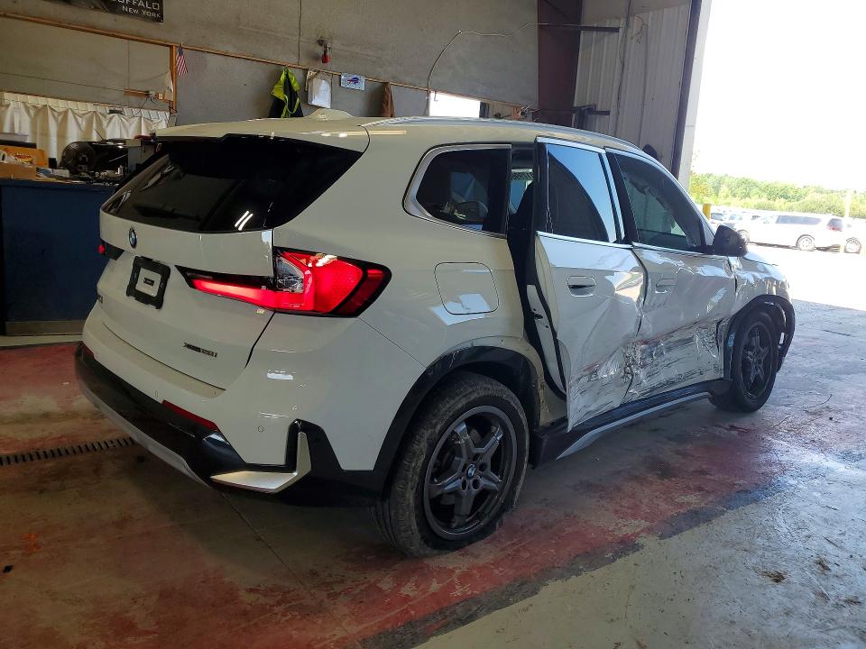 2025 BMW X1 VIN WBX73EF07S5140727 COPART salvage auction — SIDE, Ny - Mv-907A Salvage Certificate, sold $12,800 on 2026-08-03 (photo 3)