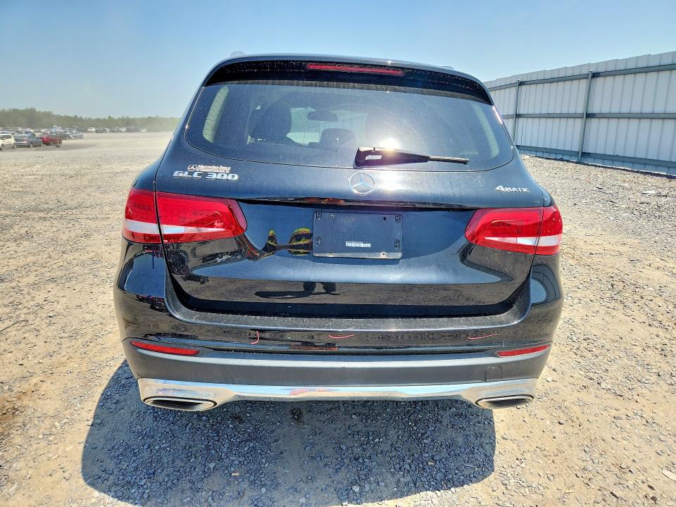 2017 Mercedes-benz Glc VIN WDC0G4KB2HF270870 COPART salvage auction — FRONT END, Va - Cert Of Title - Salvage, sold $5,400 on 2026-07-22 (photo 6)