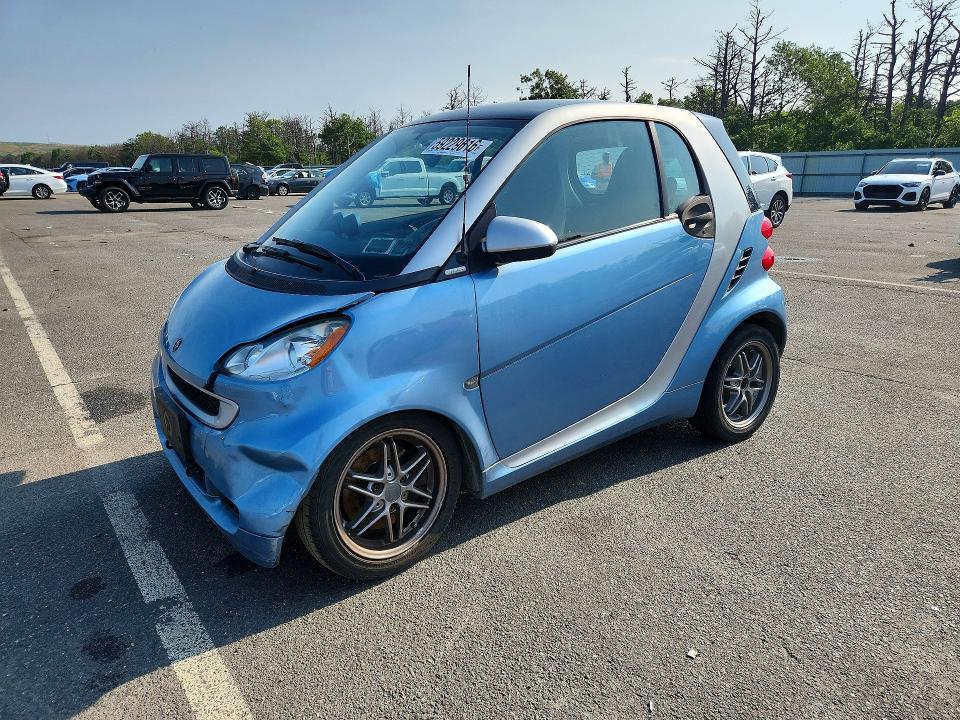2011 Smart Fortwo VIN WMEEJ3BA6BK430165 COPART salvage auction — FRONT END, Ny - Mv-907A Salvage Certificate, sold $325 on 2026-07-22 (photo 1)
