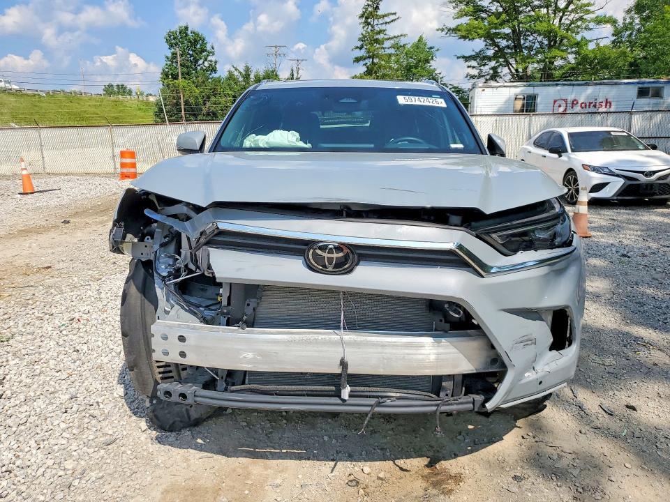 2025 Toyota Highlander VIN 5TDADAB51SS025335 COPART salvage auction — FRONT END, Oh - Cert Of Title-Salvage, sold $6,000 on 2026-07-29 (photo 5)