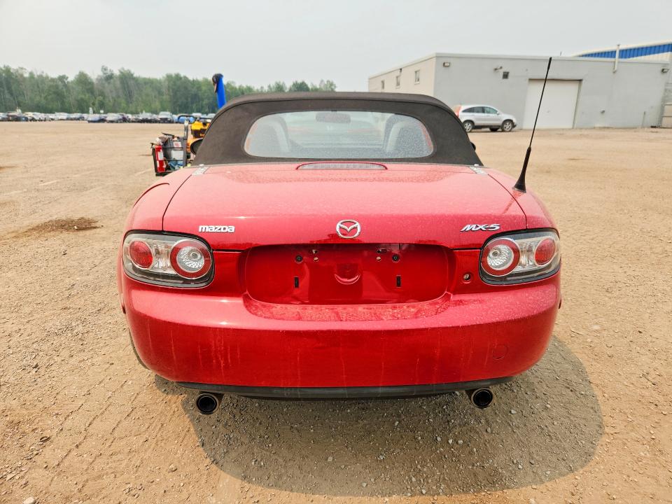 2006 Mazda Mx-5 VIN JM1NC15F960102079 COPART salvage auction — NORMAL WEAR, On - Permit No Brand - Unfit, sold $225 on 2026-07-28 (photo 6)