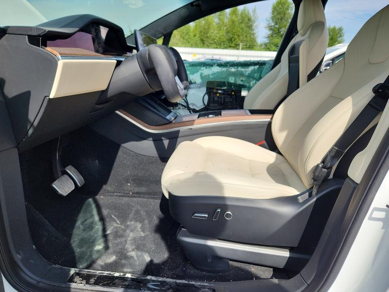 2022 Tesla Model x VIN 7SAXCAE5XNF358234 COPART salvage auction — SIDE, WA - CERT OF OWNERSHIP-REBUILT, sold $17,400 on 2026-07-27 (photo 7)